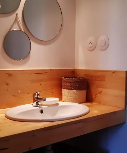 Domaine Saint Bonnet דירה